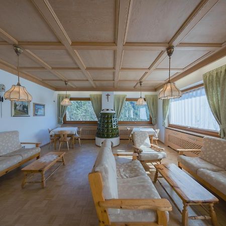 Locanda Pensione Maria Vigo di Fassa Ngoại thất bức ảnh